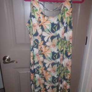 NWOT Women LASCANA Navy Floral Dress, Criss Cross Back Size 14, Sleeveless
